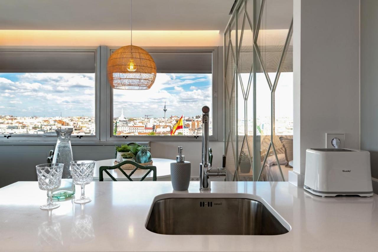 2 Bedrooms 1 Bathroom Furnished - Justicia - Incredible Views - Mintystay Madrid Esterno foto